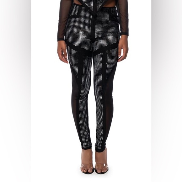 Galactic World Embellished Mesh Top & Panel Legging - Picture 3 of 13